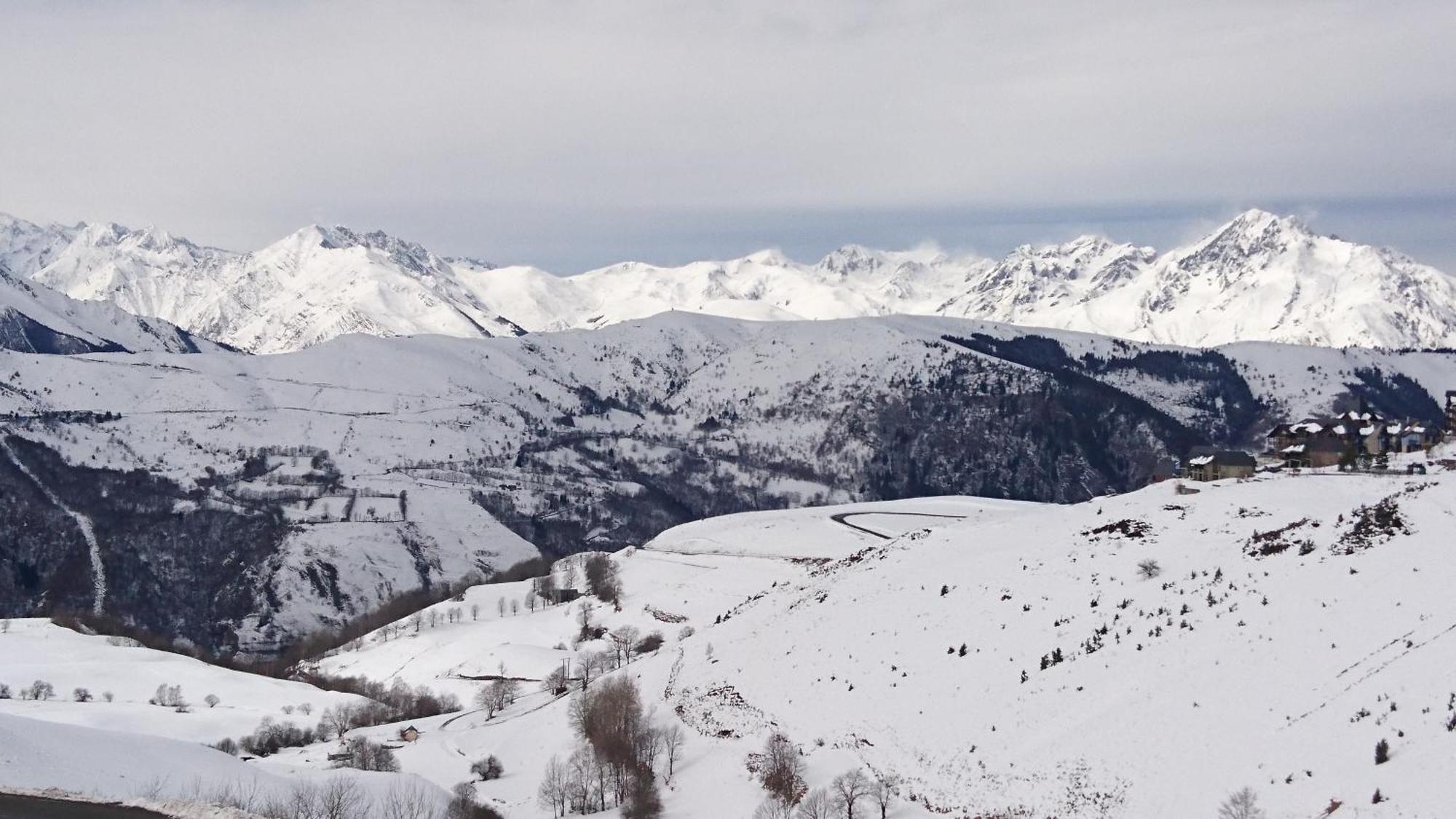 Апартаменты Le Cosy Pyrenees Pied De Pistes Serias Germ Экстерьер фото